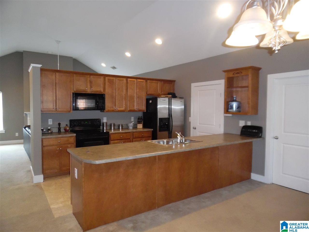 100 Chesser Court Chelsea, AL 35043 - Photo 2 of 13
