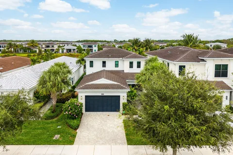 $1,825,000 | 13689 Artisan Circle, Palm Beach Gardens, FL 33418