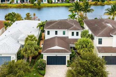 $1,899,000 | 13689 Artisan Circle, Palm Beach Gardens, FL 33418