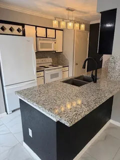 $129,900 | 2211 South Kirkwood Road, Unit 69, Houston, TX 77077