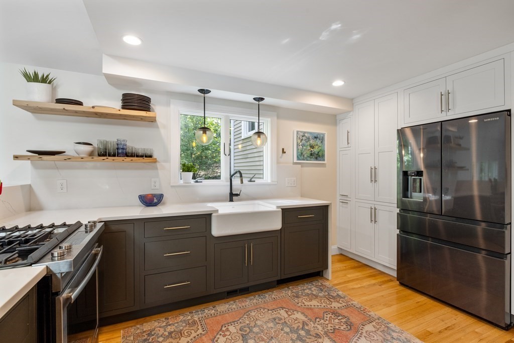 23 Fair Oaks Terrace Lexington, MA 02421 - Photo 12 of 38