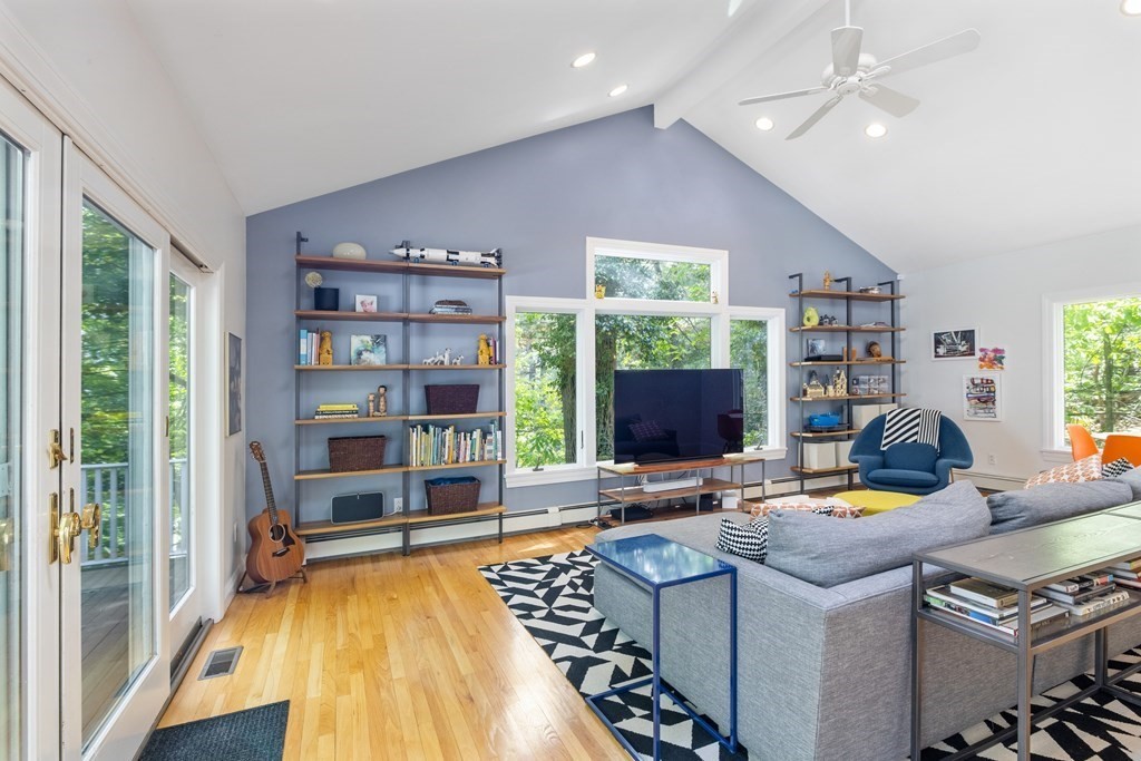 23 Fair Oaks Terrace Lexington, MA 02421 - Photo 15 of 38