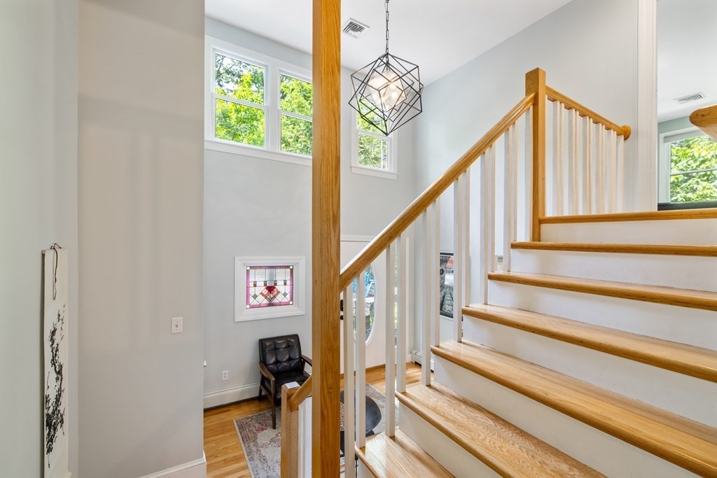 23 Fair Oaks Terrace Lexington, MA 02421 - Photo 16 of 38