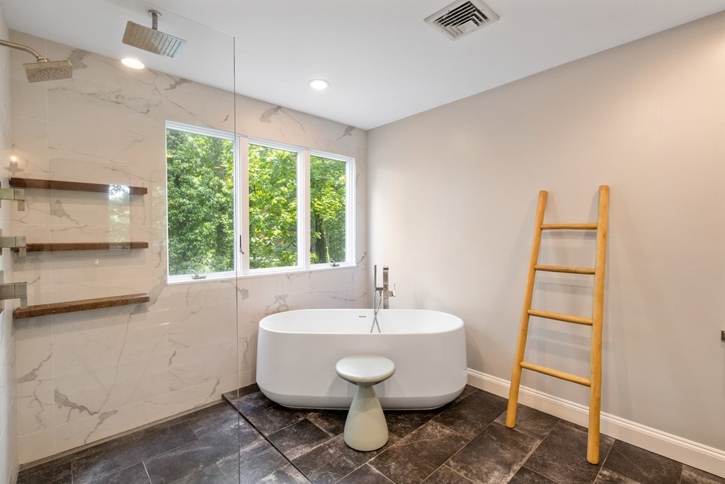 23 Fair Oaks Terrace Lexington, MA 02421 - Photo 23 of 38