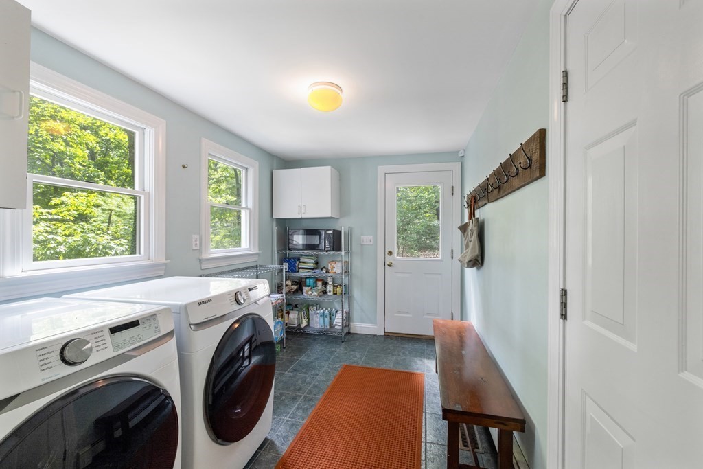 23 Fair Oaks Terrace Lexington, MA 02421 - Photo 33 of 38