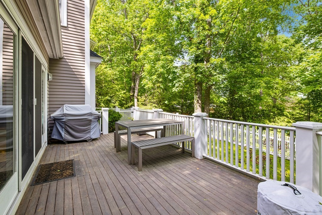 23 Fair Oaks Terrace Lexington, MA 02421 - Photo 35 of 38