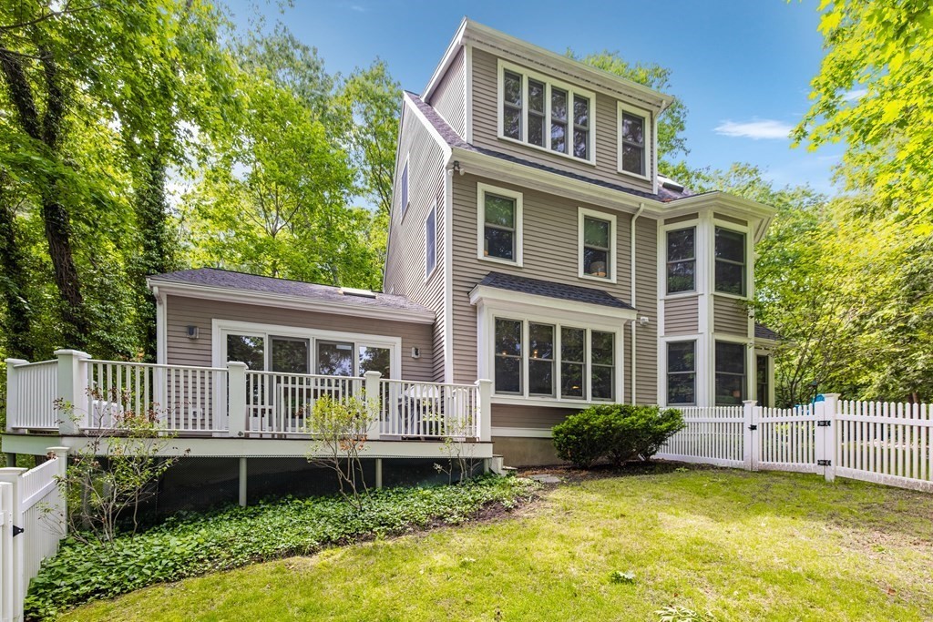 23 Fair Oaks Terrace Lexington, MA 02421 - Photo 37 of 38