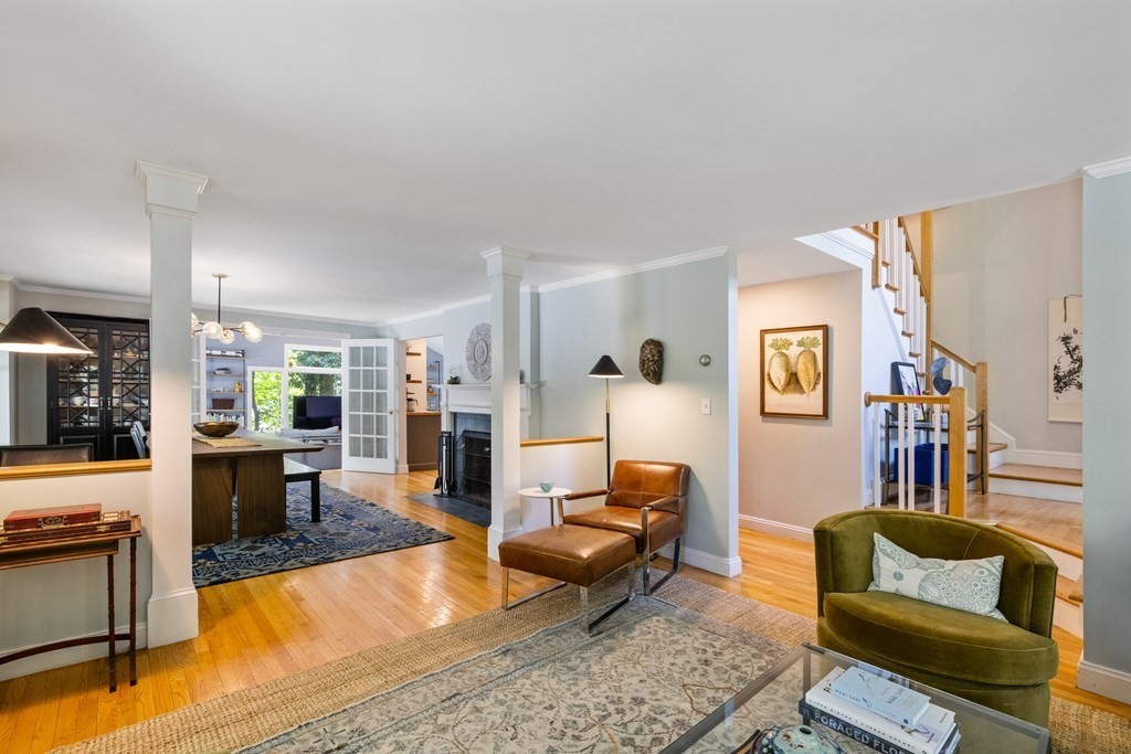 23 Fair Oaks Terrace Lexington, MA 02421 - Photo 7 of 38