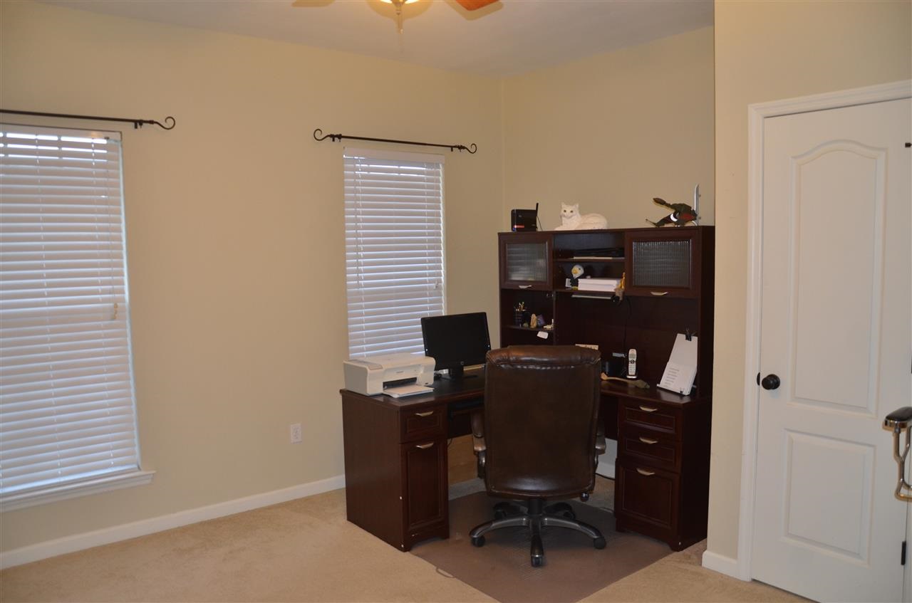 8640 Shire Ridge Loop Tallahassee, FL 32309 - Photo 8 of 25 Gallery Image 8