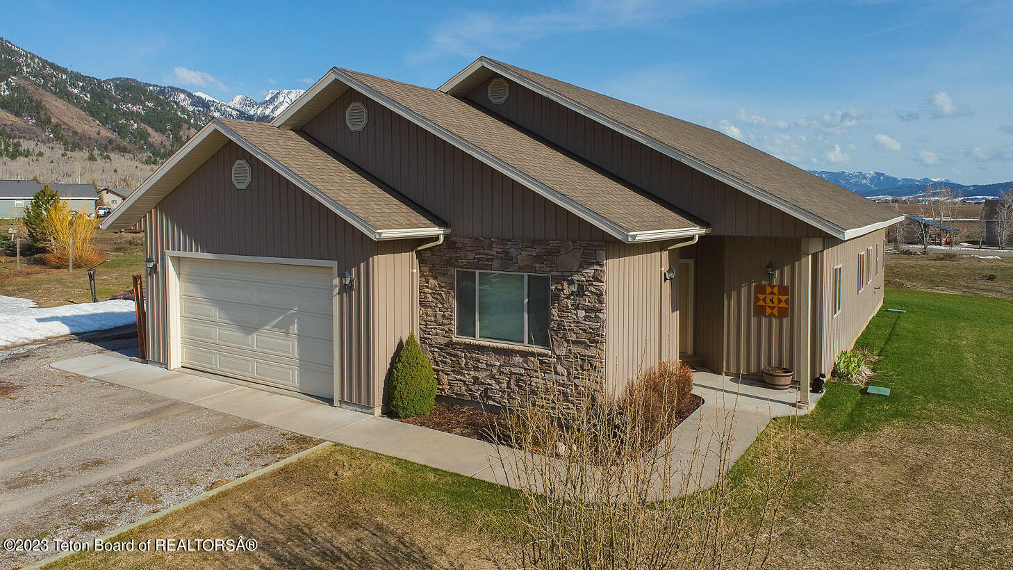 143 Bingham Drive Star Valley Ranch, WY 83127 - Photo 1 of 23