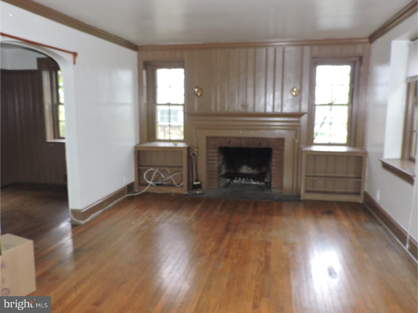 409 Netherwood Road Upper Darby, PA 19082 - Photo 8 of 12