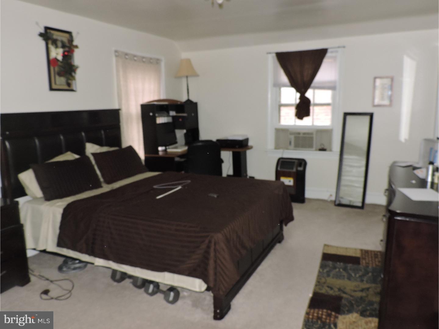 409 Netherwood Road Upper Darby, PA 19082 - Photo 9 of 12