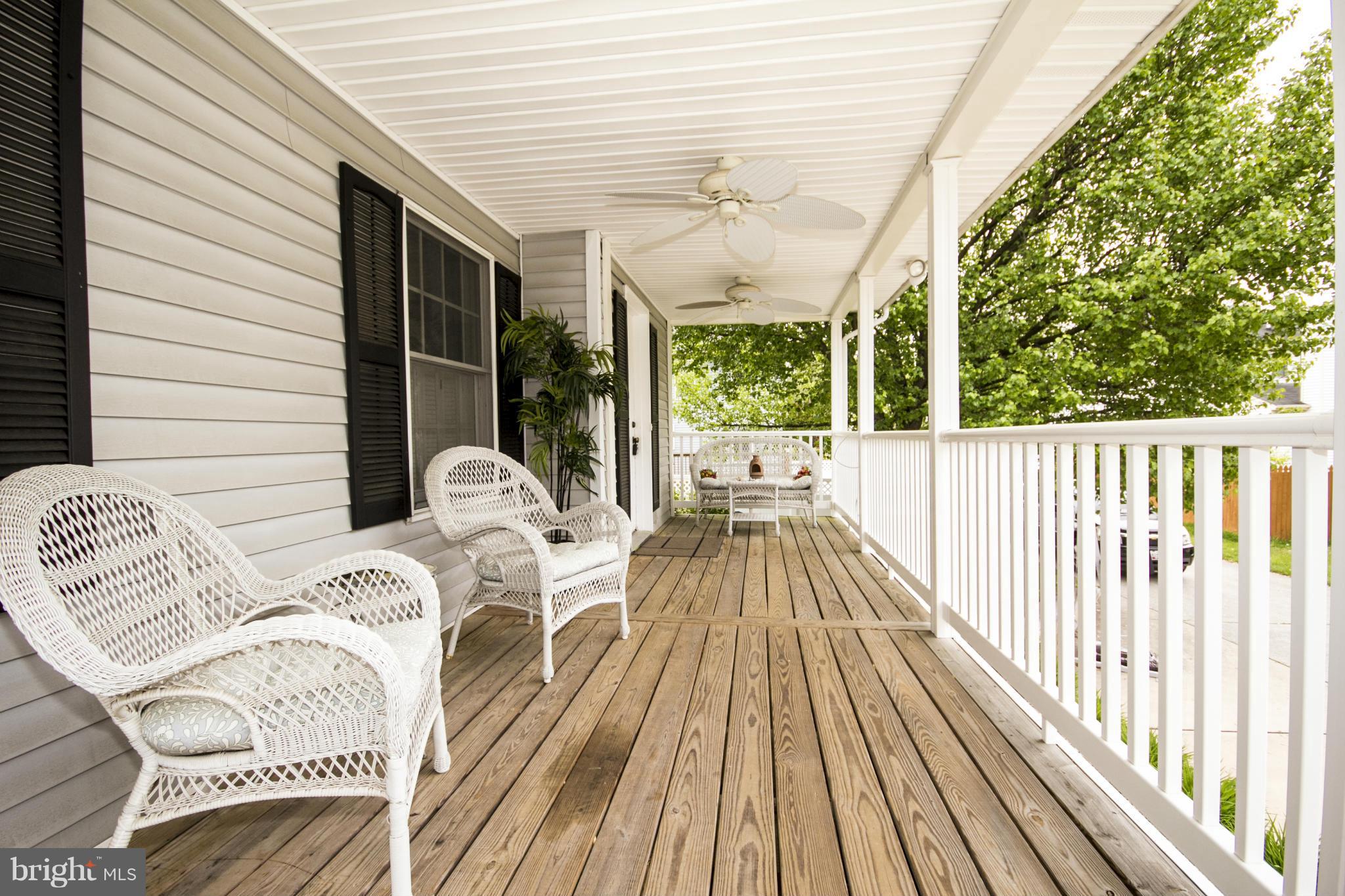 9336 Ramblebrook Road Baltimore, MD 21236 - Photo 29 of 30 a view of balcony with a potted plant