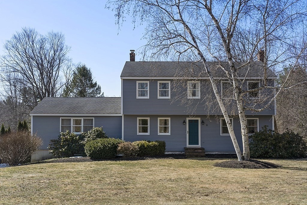 8 North Row Road Sterling, MA 01564 - Photo 1 of 29 Gallery Image 1