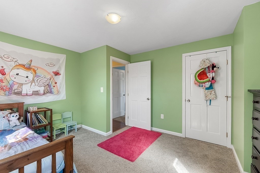 8 North Row Road Sterling, MA 01564 - Photo 19 of 29 Gallery Image 19