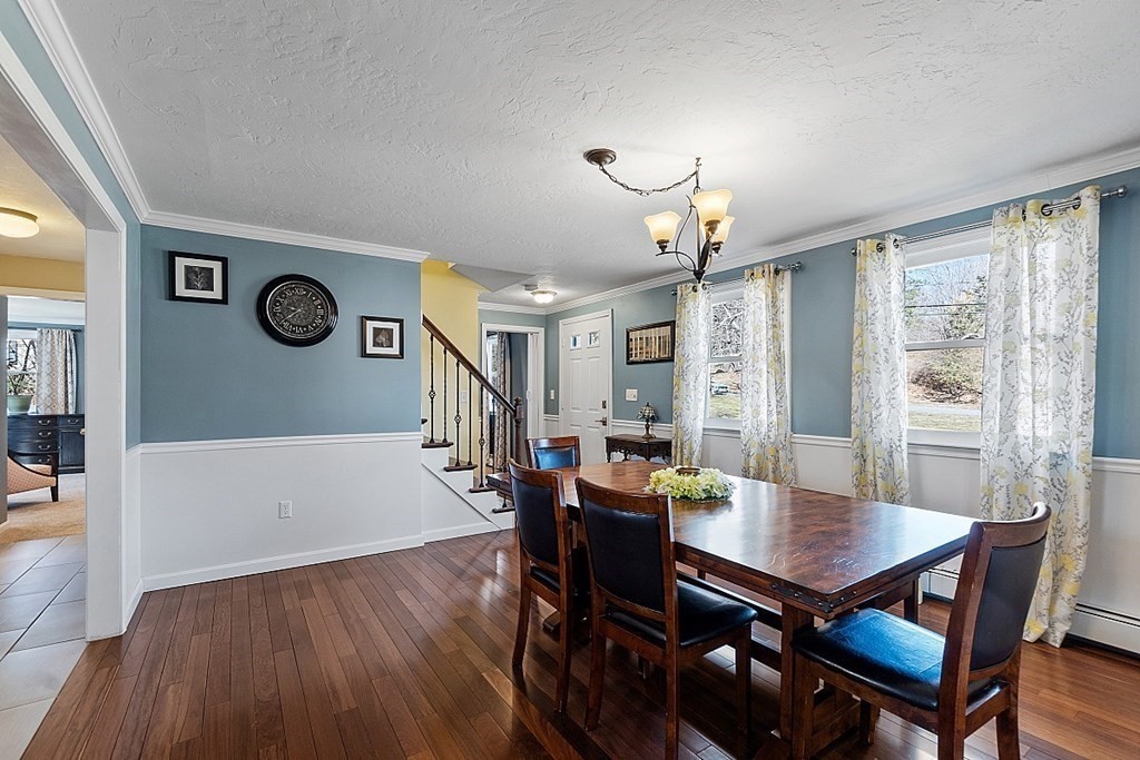 8 North Row Road Sterling, MA 01564 - Photo 3 of 29 Gallery Image 3