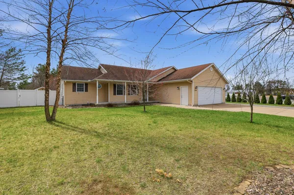 $435,000 | 3200 Mirage Circle, Plover, WI 54467
