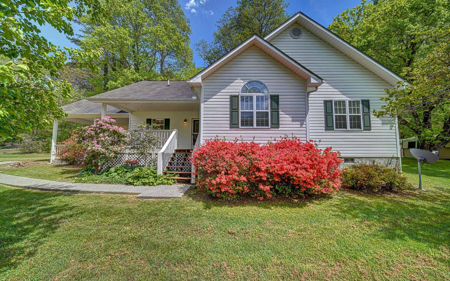 782 Fox Road Hiawassee, GA 30546 - Photo 1 of 4 Main View