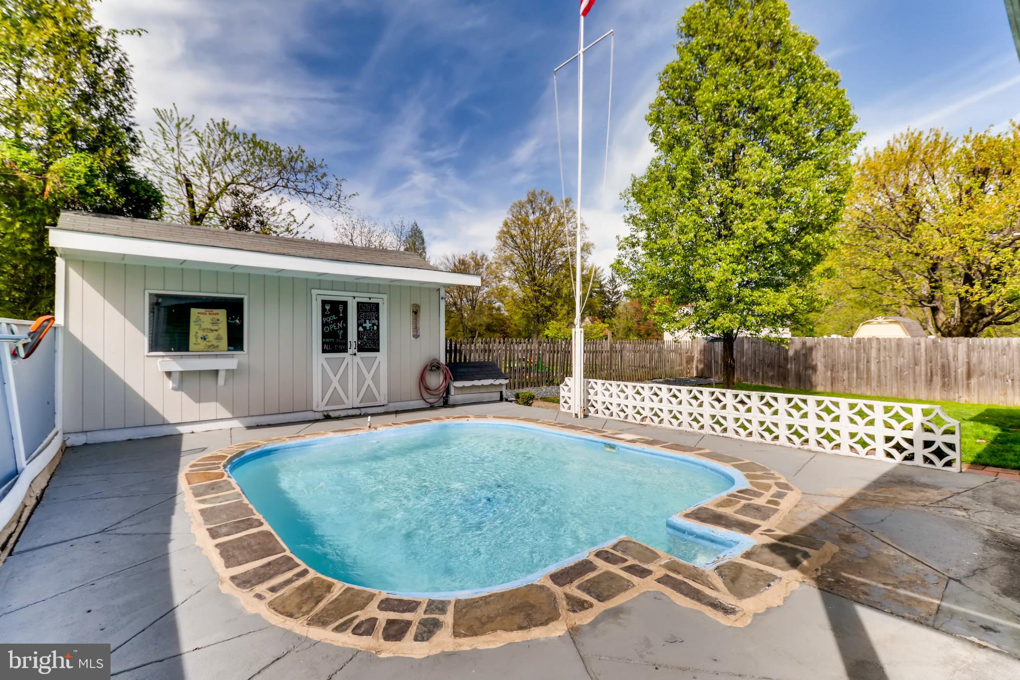 1814 Briarcliff Road Baltimore, MD 21234 - Photo 27 of 34