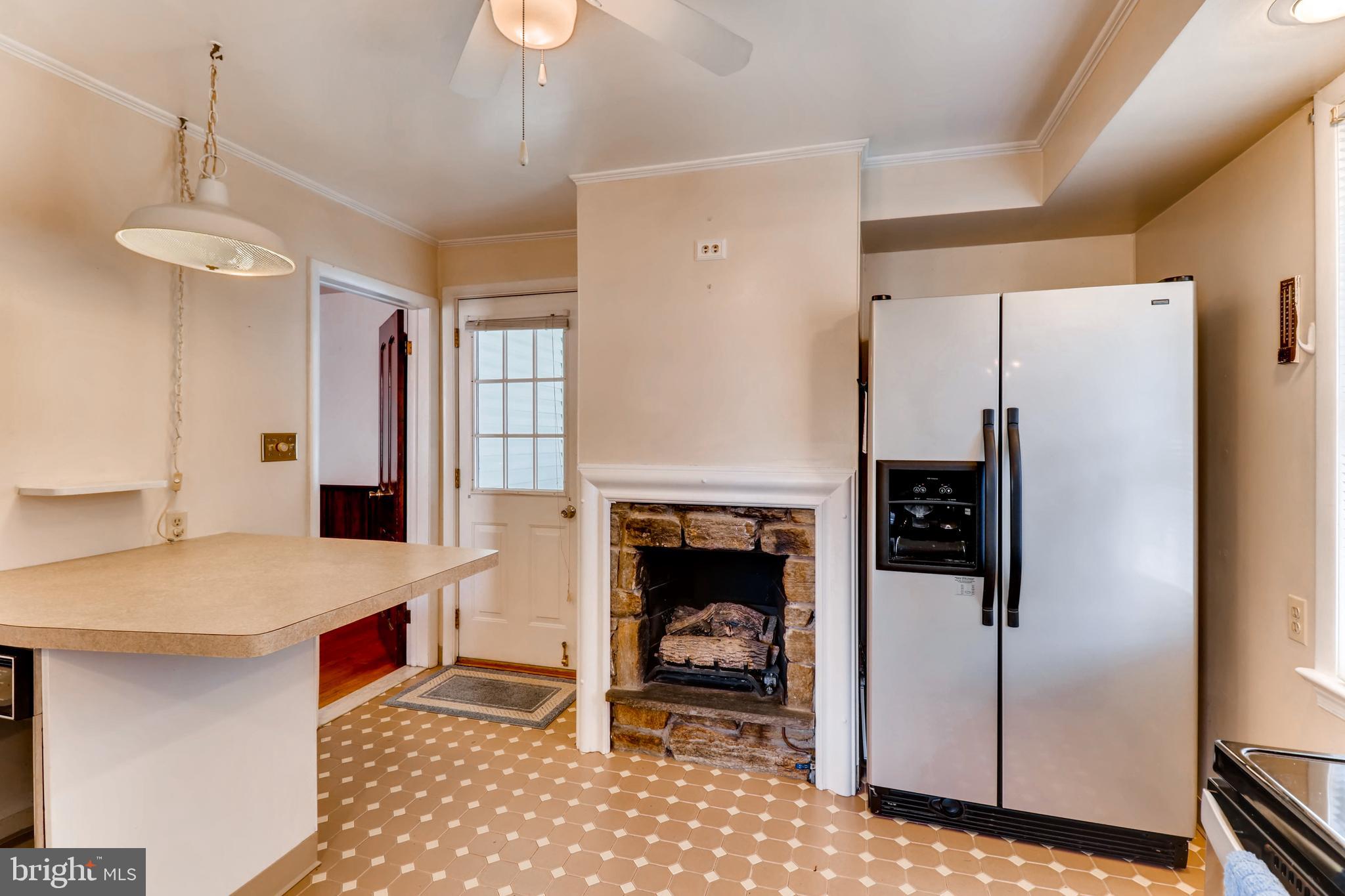 1814 Briarcliff Road Baltimore, MD 21234 - Photo 9 of 34
