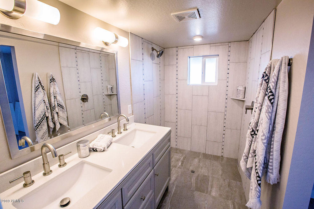 906 West Roma Avenue Phoenix, AZ 85013 - Photo 16 of 23 VesterHome15