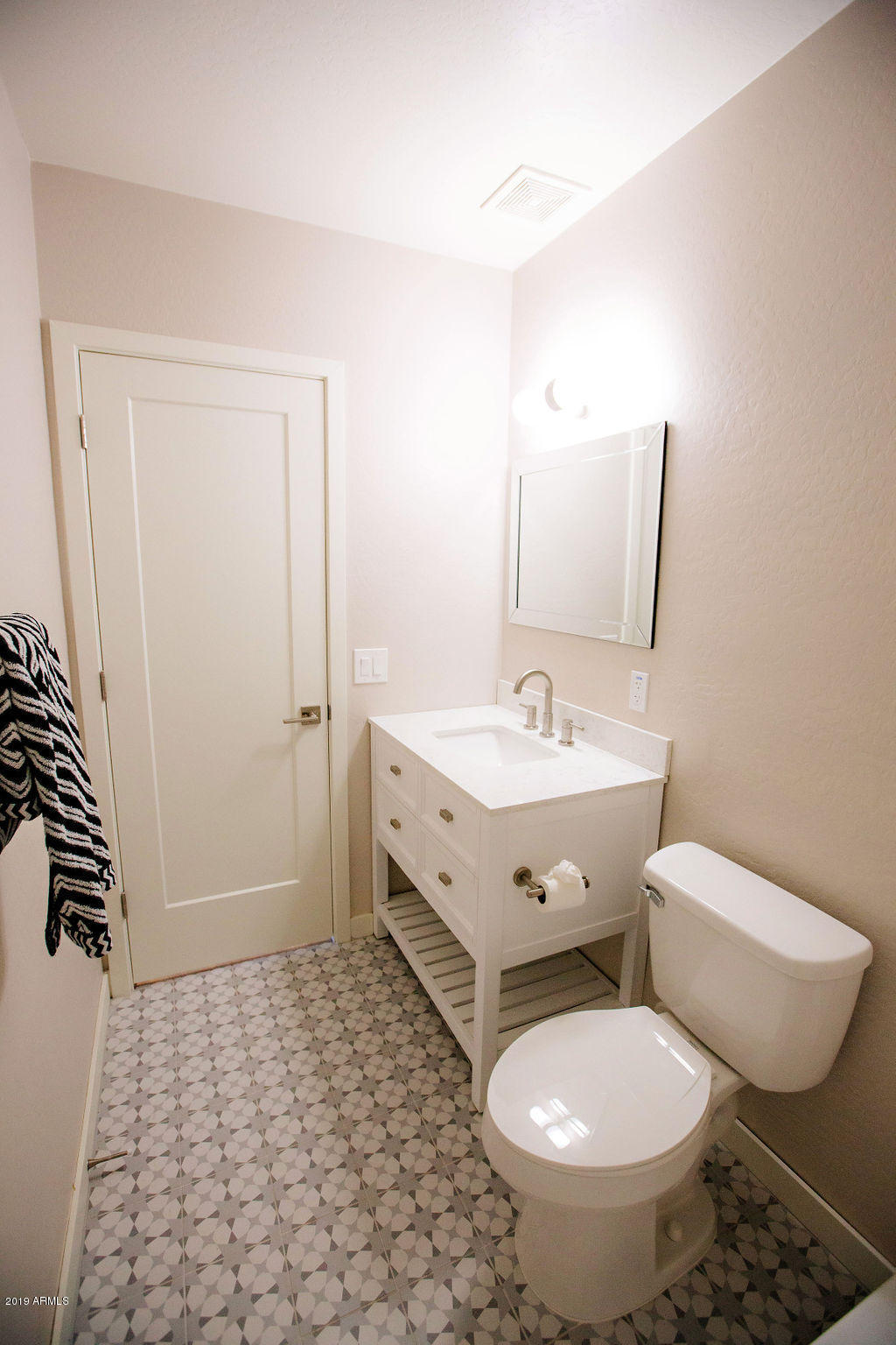 906 West Roma Avenue Phoenix, AZ 85013 - Photo 18 of 23 VesterHome17