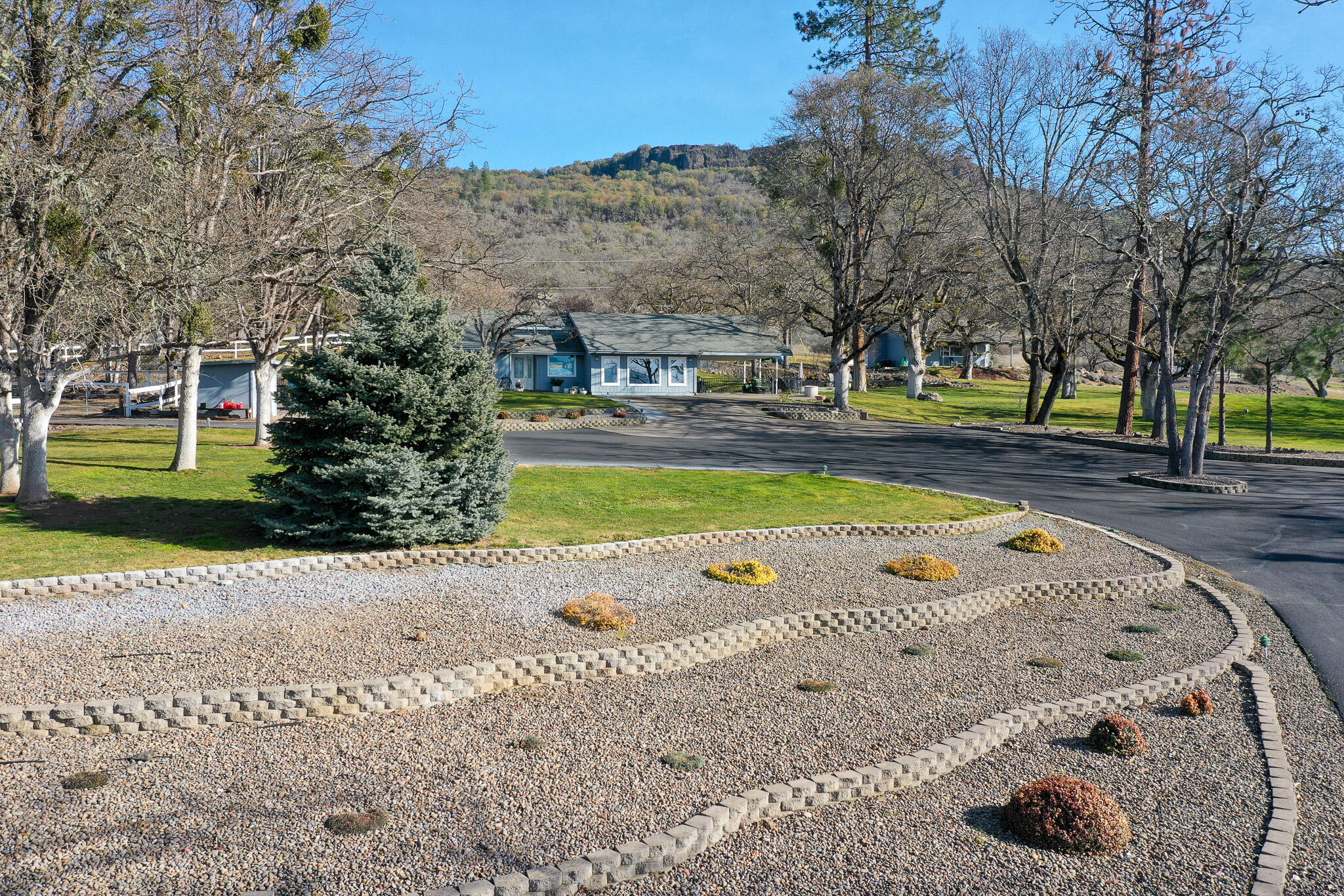 13290 Table Rock Road White City, OR 97503 - Photo 44 of 53 DJI_0971