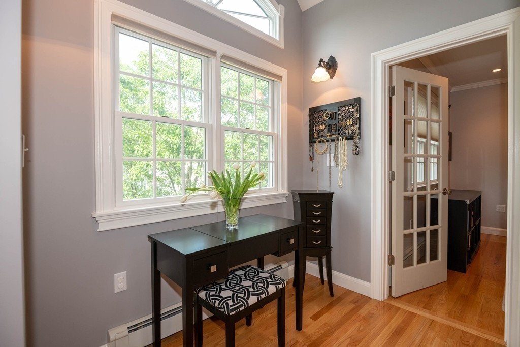 71 Tennyson Road Reading, MA 01867 - Photo 13 of 27 Gallery Image 13