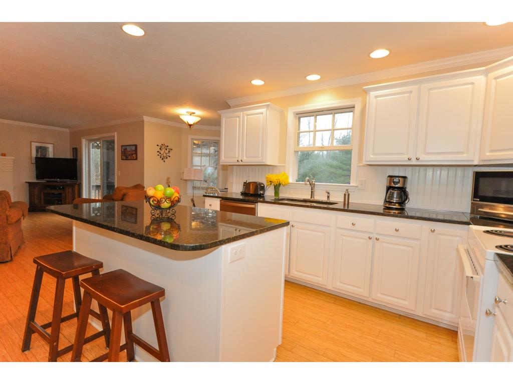 10 Ross Road Durham, NH 03824 - Photo 8 of 26