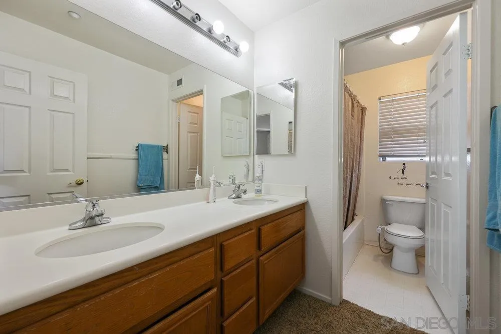 2176 Pointe Parkway Spring Valley, CA 91978 - Photo 12 of 30 Gallery Image 12