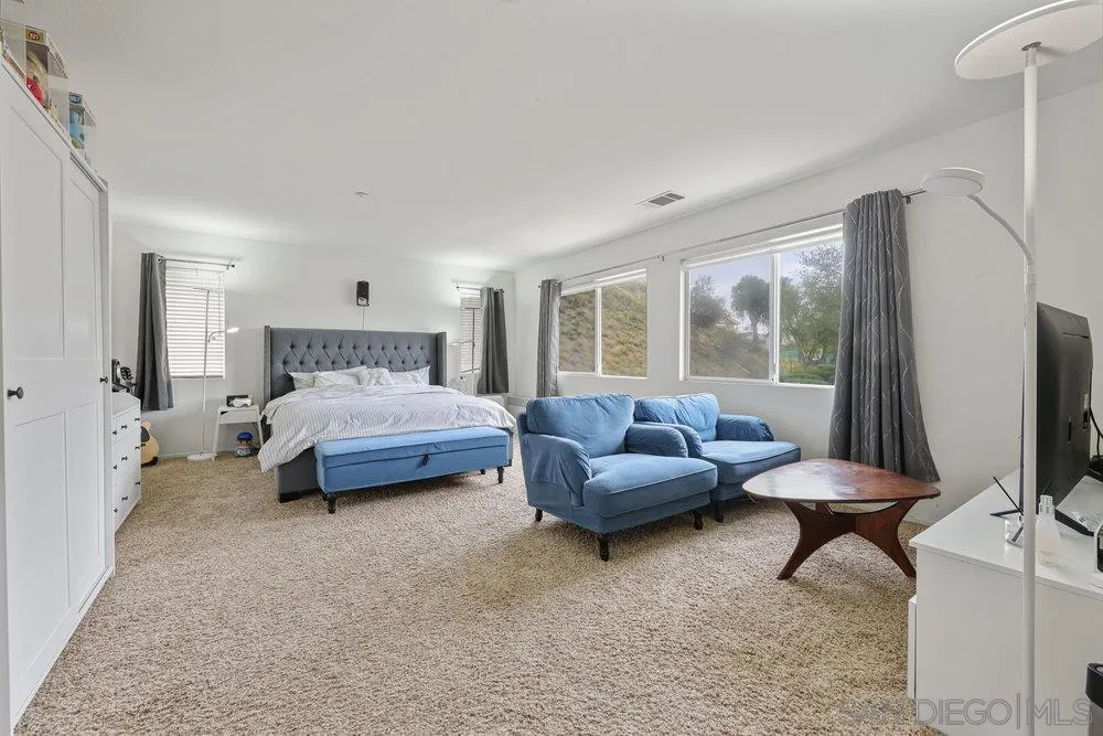 2176 Pointe Parkway Spring Valley, CA 91978 - Photo 8 of 30 Gallery Image 8