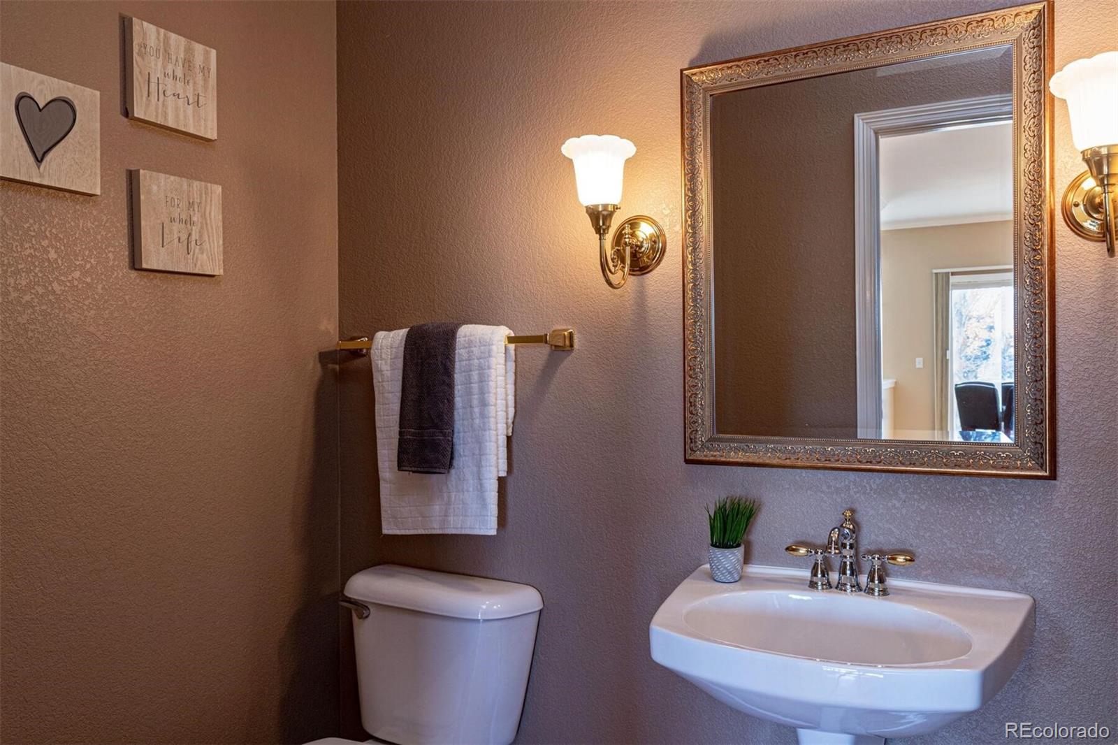 9935 Clyde Circle Highlands Ranch, CO 80129 - Photo 12 of 40