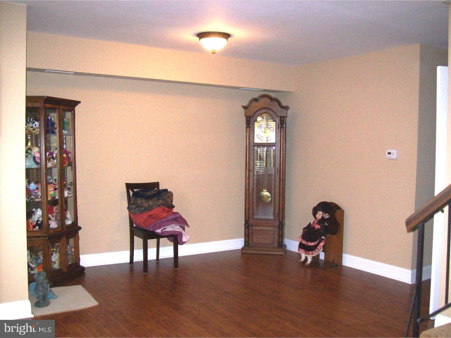 86 Chelsea Circle Clementon, NJ 08021 - Photo 4 of 21