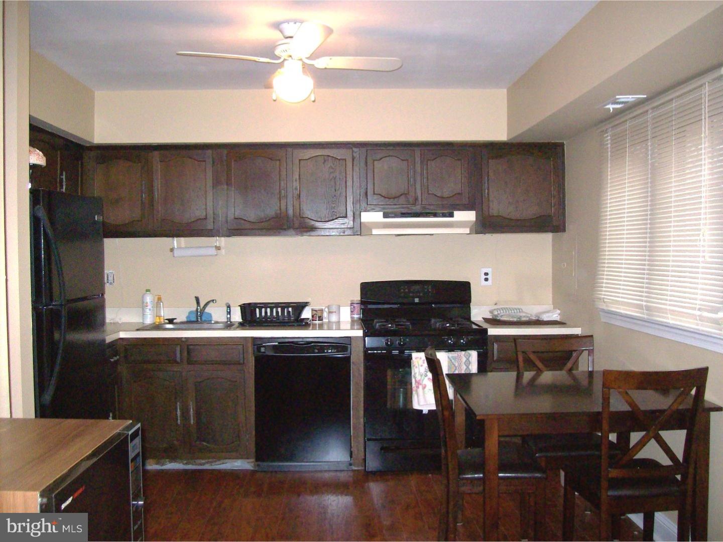 86 Chelsea Circle Clementon, NJ 08021 - Photo 6 of 21