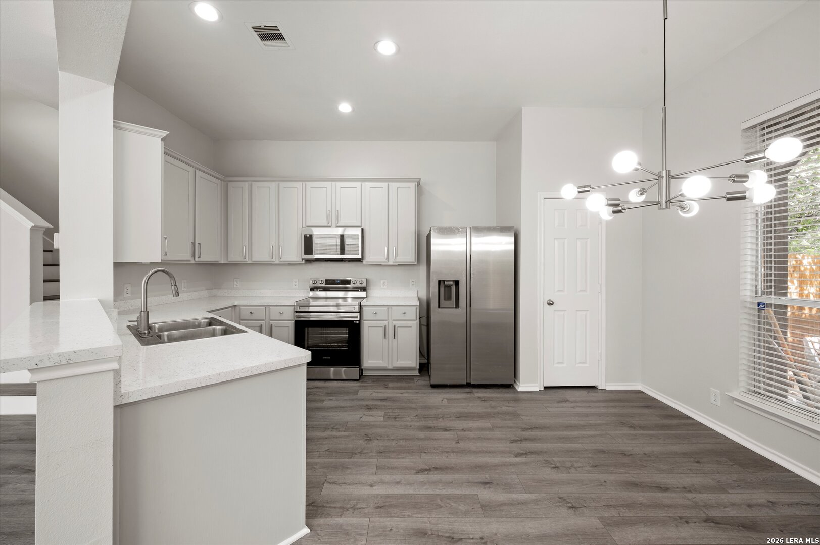6736 Terra Rye San Antonio, TX 78240 - Photo 10 of 30