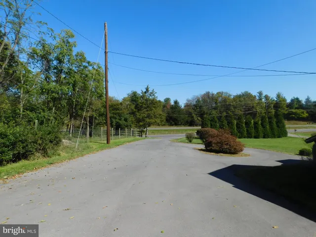 $1,100 | 10451 Harry Byrd Highway, Berryville, VA 22611