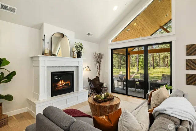 $1,389,900 | 71 Plateau Loop, Cle Elum, WA 98922