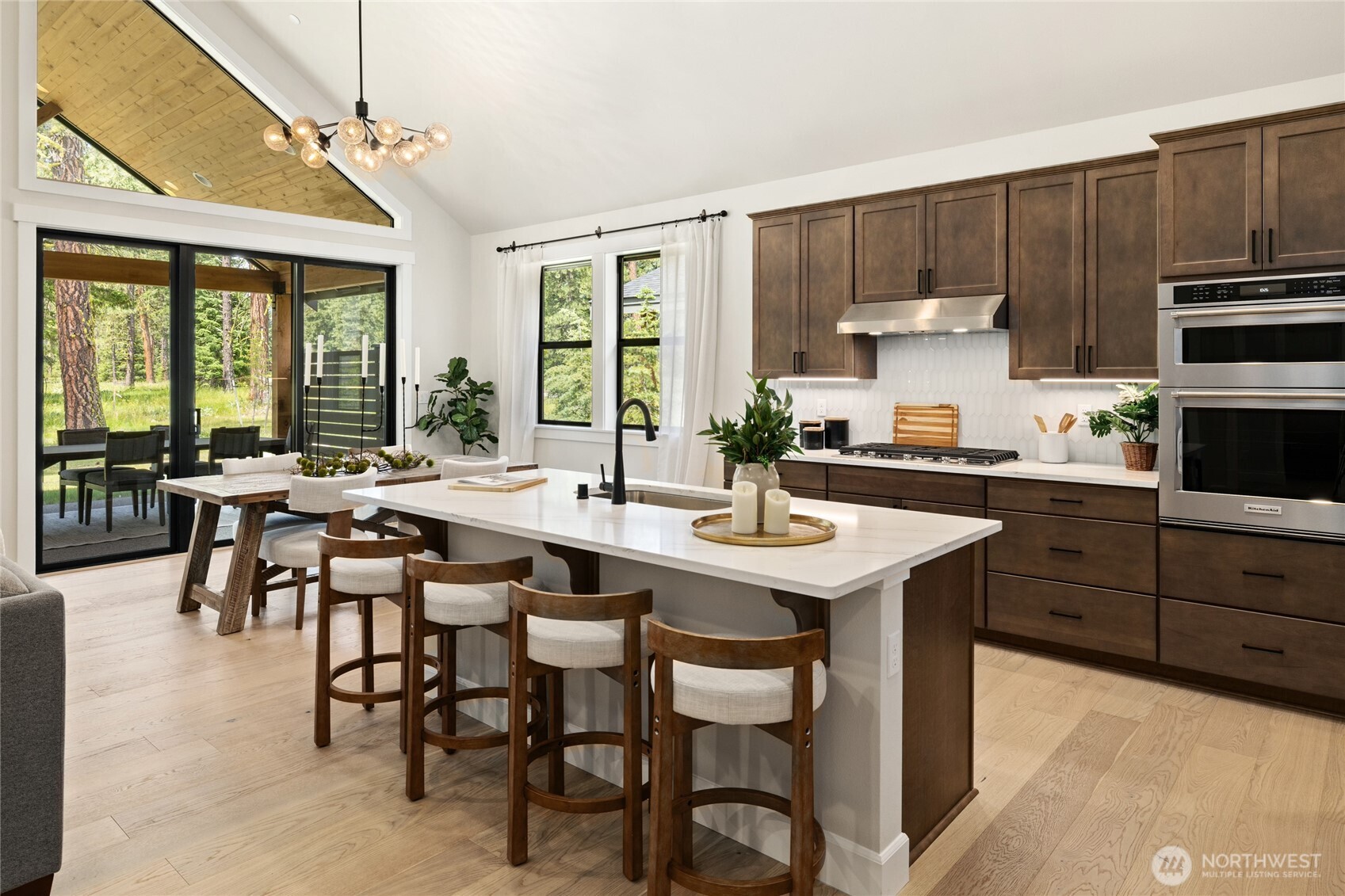 71 Plateau Loop Cle Elum, WA 98922 - Photo 10 of 37