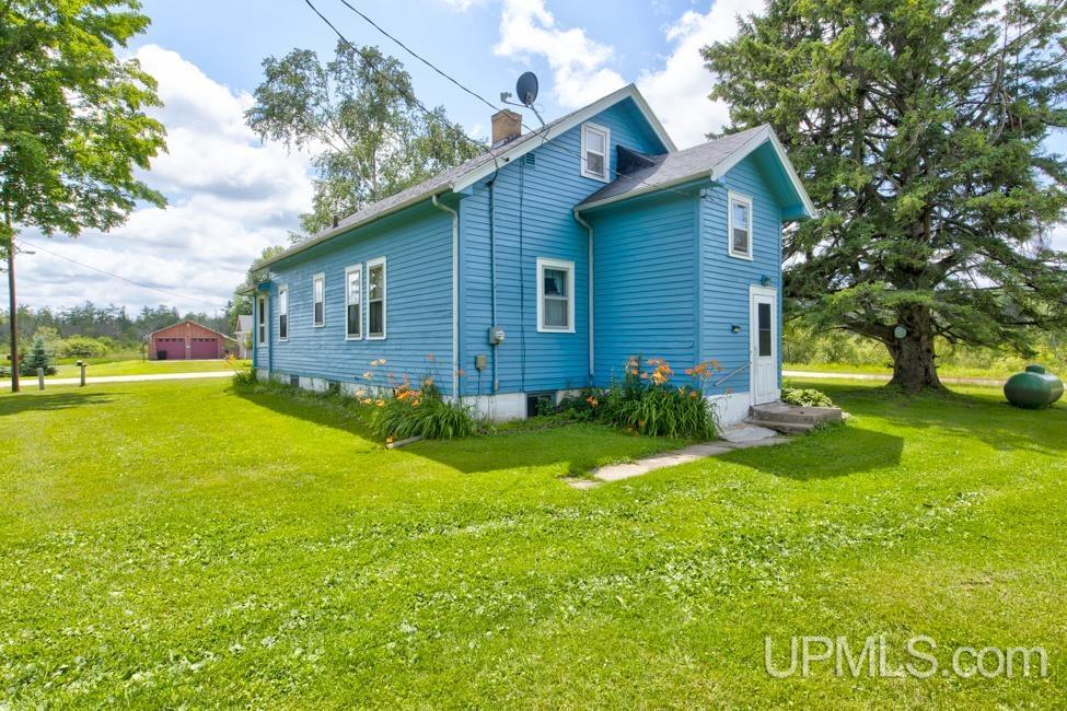 W5492 Number 15 Road Wallace, MI 49893 - Photo 21 of 28 Gallery Image 21