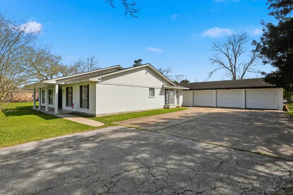 $340,000 | 12725 6th Street, Santa Fe, TX 77510
