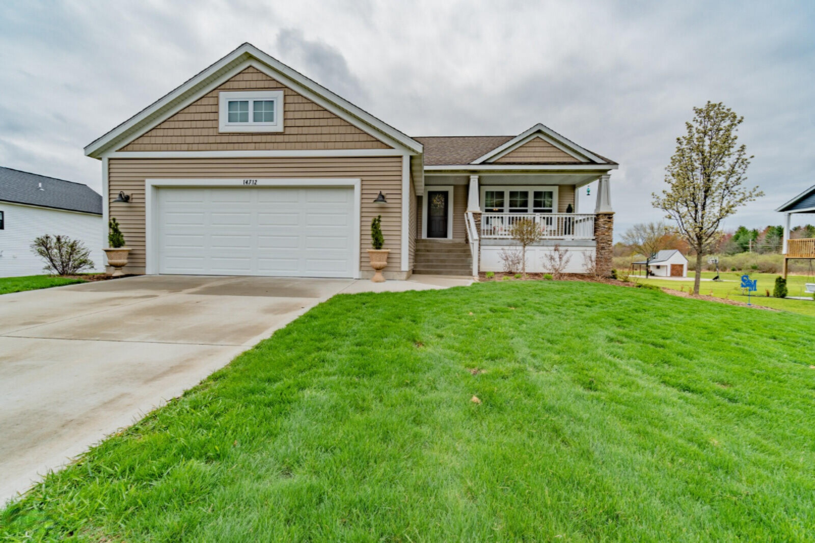 14712 Leonard Road Spring Lake, MI 49456 - Photo 1 of 37 Welcome Home!