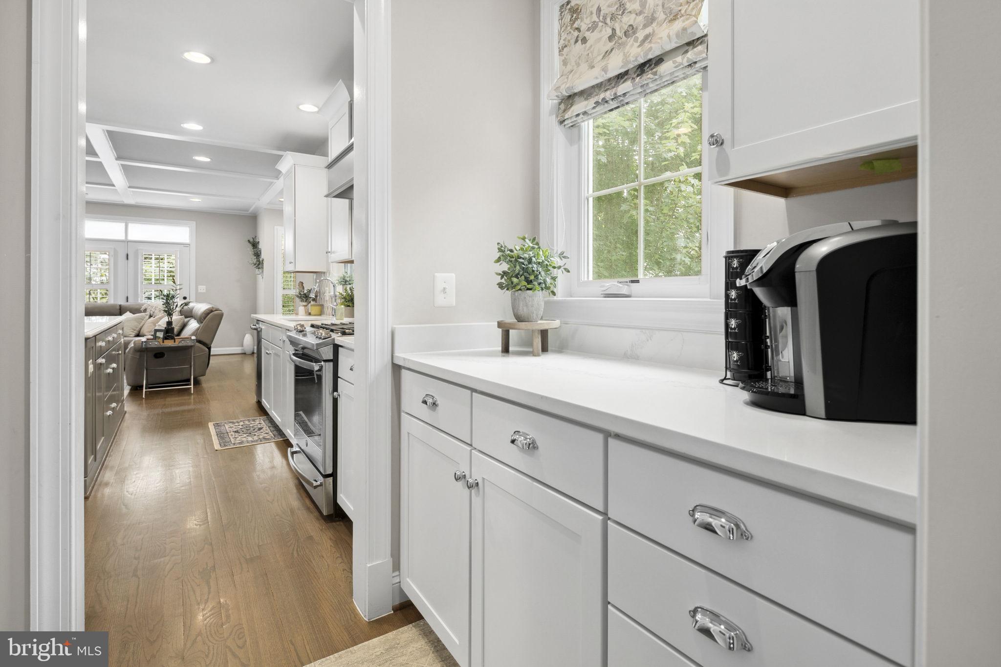 9416 Old Mt Vernon Road Alexandria, VA 22309 - Photo 11 of 56