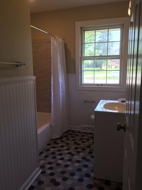 617 Hemlock Road Salem, VA 24153 - Photo 10 of 19 IMG_2929