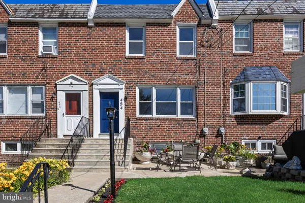 $350,000 | 454 Woodlawn Terrace, Collingswood, NJ 08108