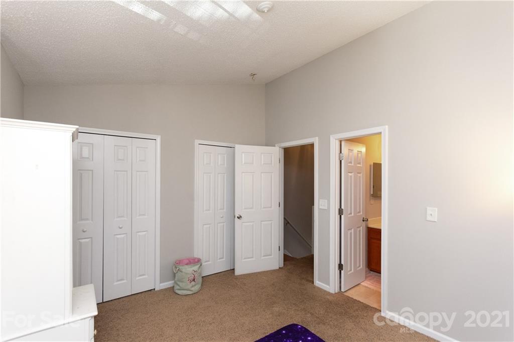 8246 Rudolph Road Charlotte, NC 28216 - Photo 18 of 29