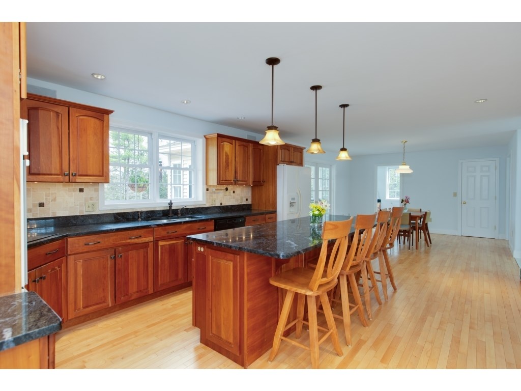 280 Harantis Lake Road Chester, NH 03036 - Photo 10 of 36