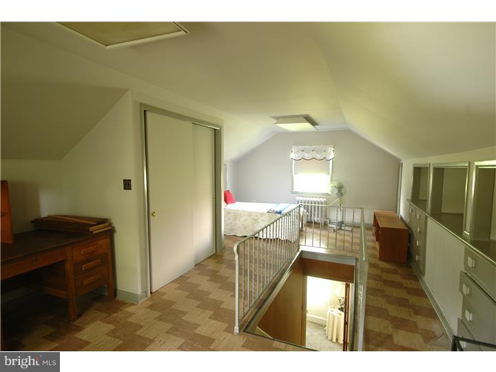 121 Broadview Road Springfield, PA 19064 - Photo 11 of 13 Bedroom 4