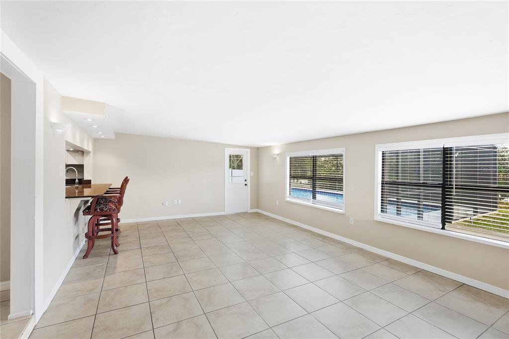 3452 Desoto Road Sarasota, FL 34235 - Photo 13 of 42