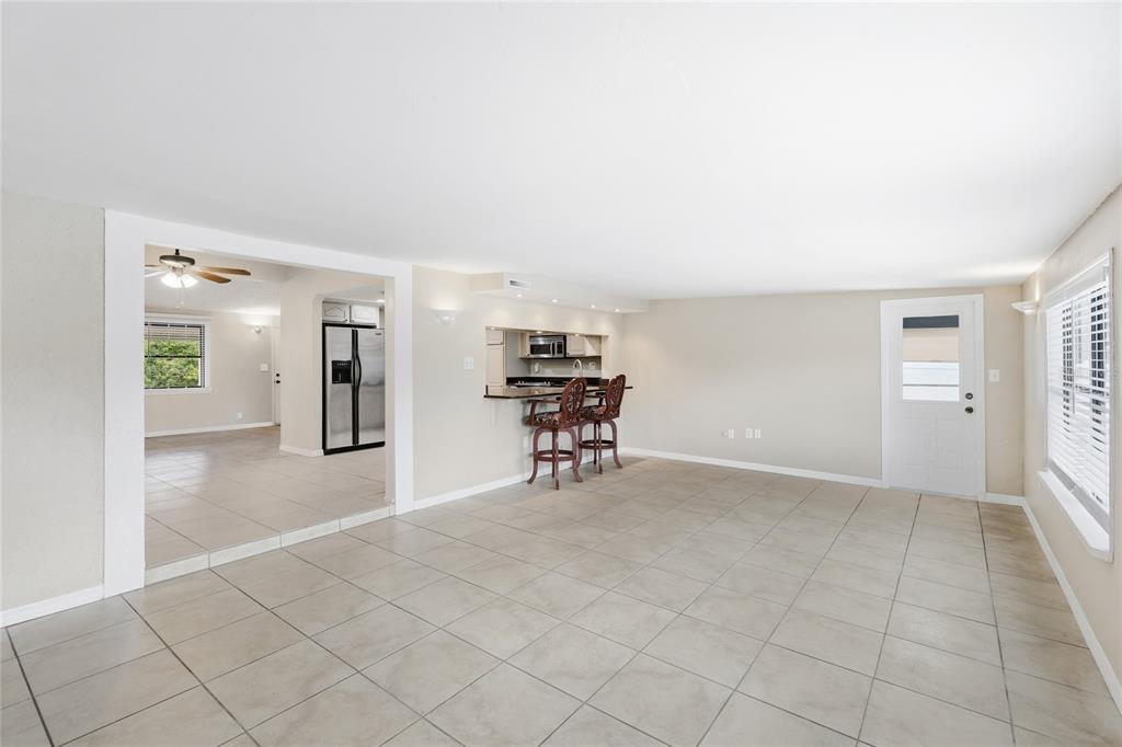 3452 Desoto Road Sarasota, FL 34235 - Photo 14 of 42 a view of a livingroom with furniture and wooden floor