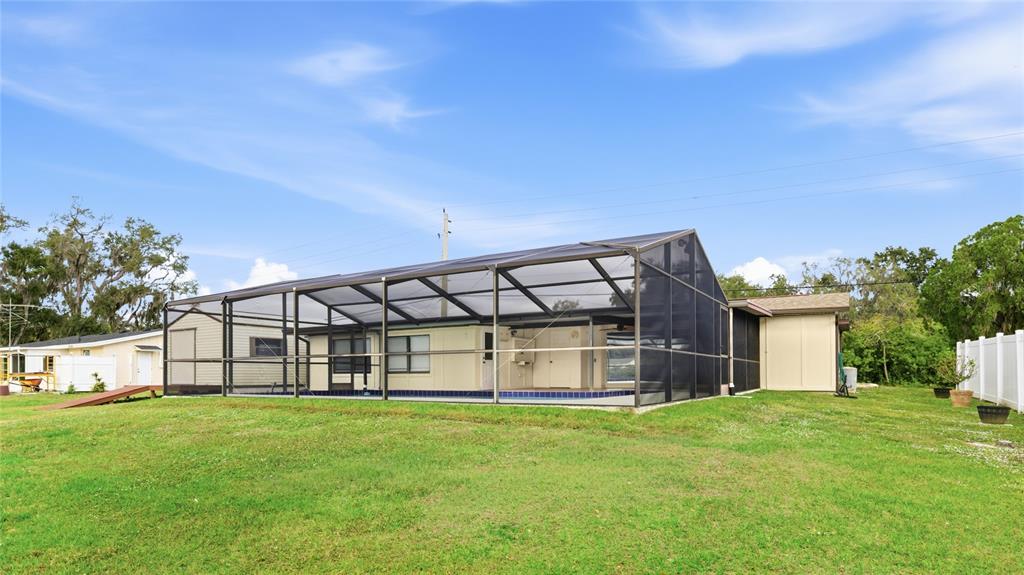 3452 Desoto Road Sarasota, FL 34235 - Photo 35 of 42 a view of a back yard